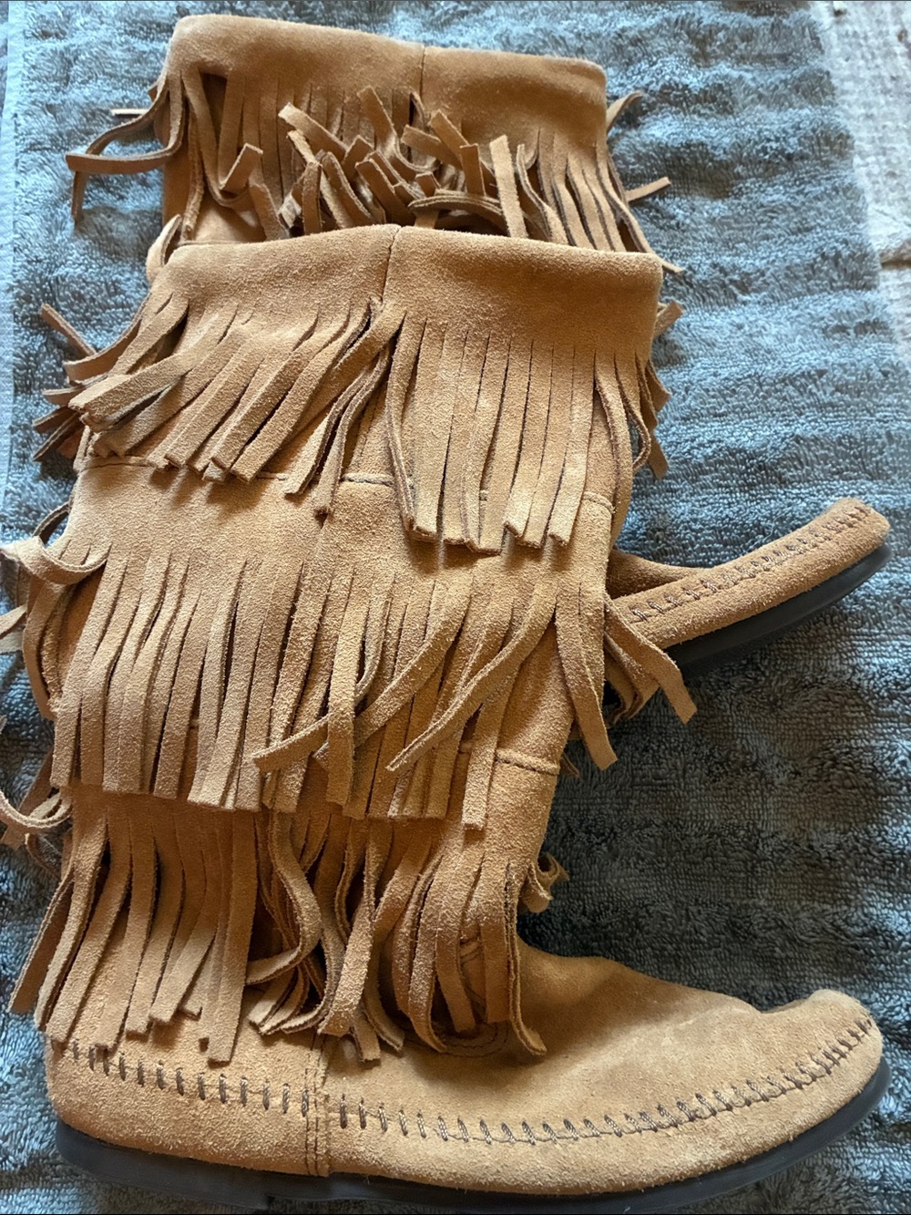 Minnetonka Tan Suede Fringe Moccasin Boots Hippie Boho Festival